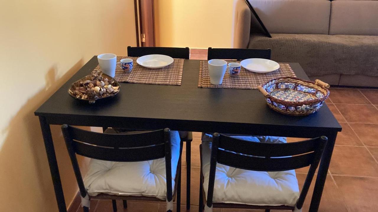 Case Vacanza E Camere In Villa Isabella Con Parcheggio Custodito E Wifi Gioia Del Colle Exterior photo